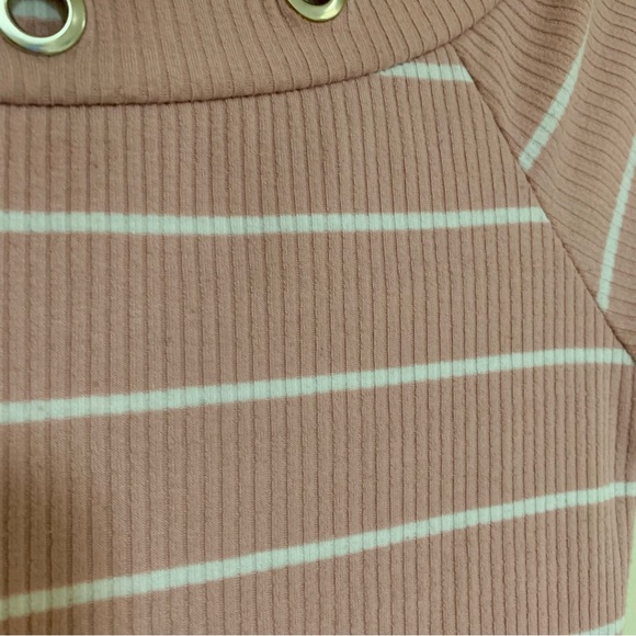 White-stripped Pink Bodycon Dress - Picture 4 of 5